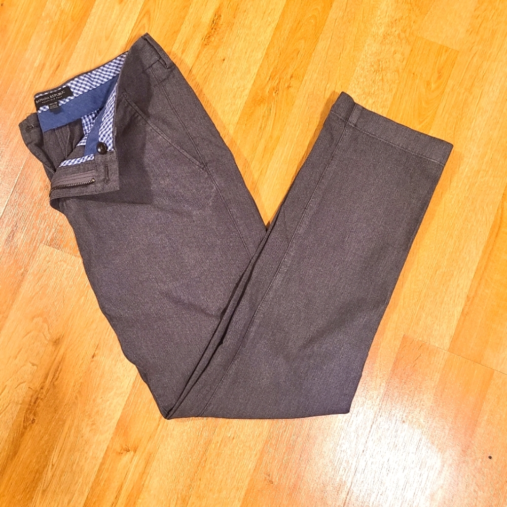 Banana Republic Kentfield gray slacks (30x30)